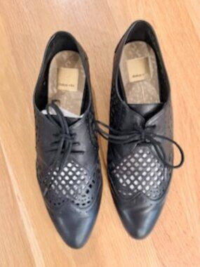 🖤 Dolce Vita Black Cutout Oxford Heeled Shoe 🖤
